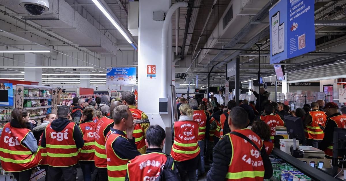 Alpes-Maritimes : après avoir participé aux manifestations contre la réforme des retraites, une employée de Leclerc licenciée