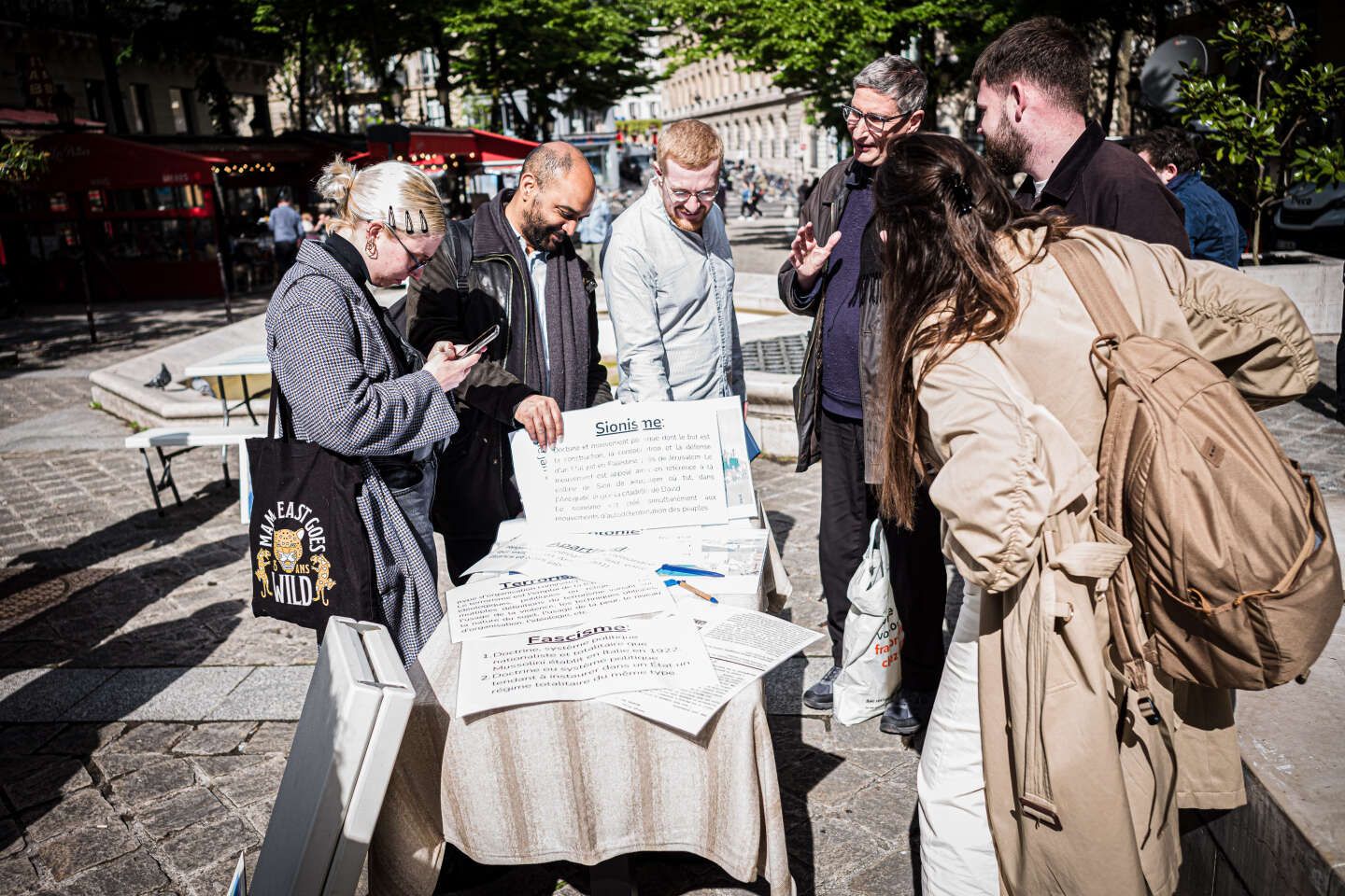 Mobilisation étudiante propalestinienne : une nouvelle évacuation de Sciences Po, une démarche de dialogue devant la Sorbonne