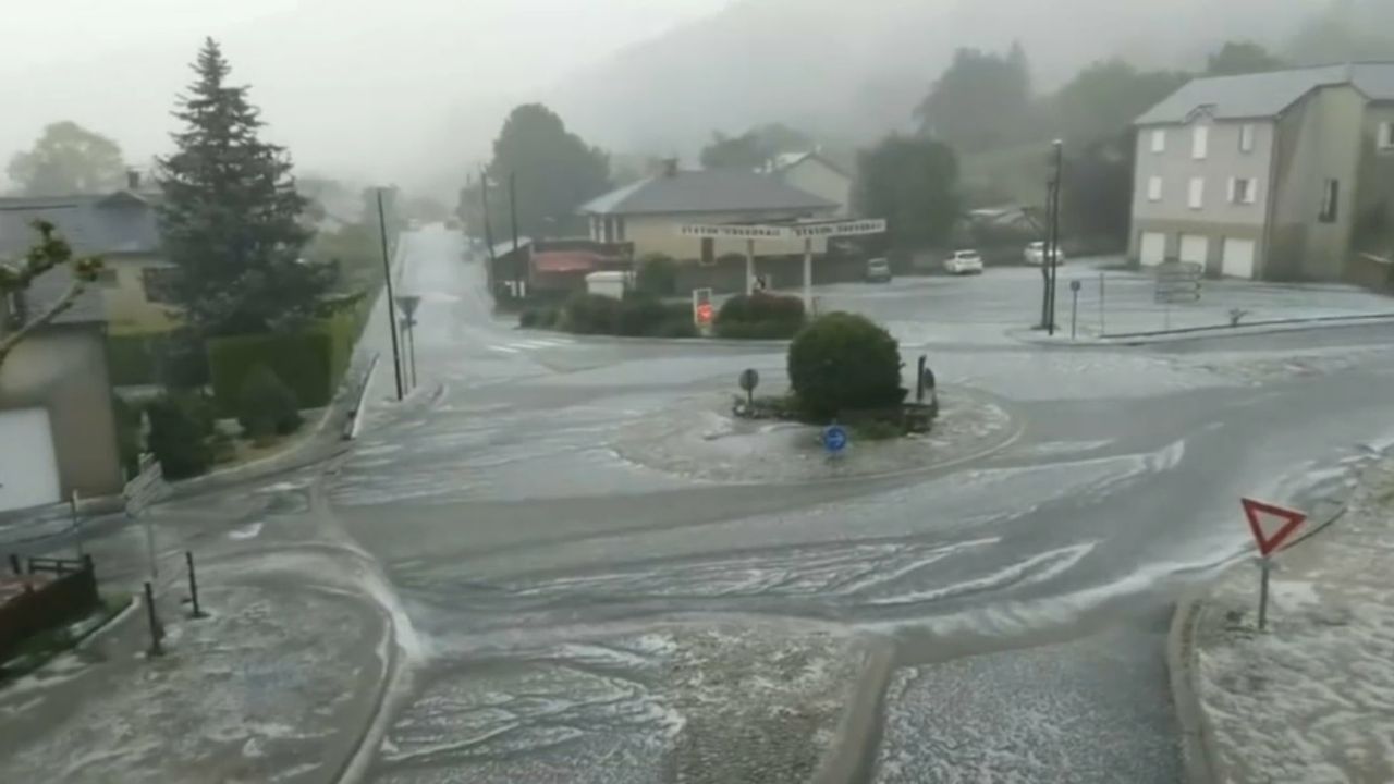 VIDÉO - Des orages de grêle font de nouveaux dégâts dans le sud