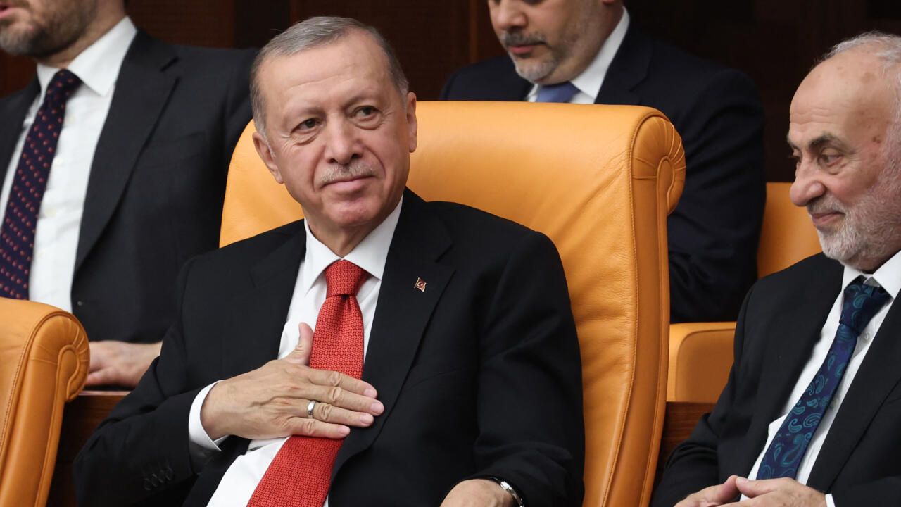 Turquie : Recep Tayyip Erdogan a prêté serment en présence d'une vingtaine de chefs d'État