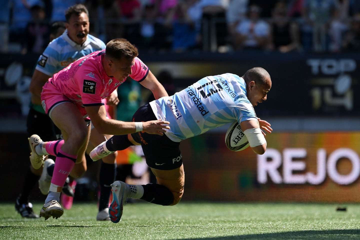 Top 14 : vainqueur du derby parisien, le Racing 92 franchit les barrages et file en demi-finale