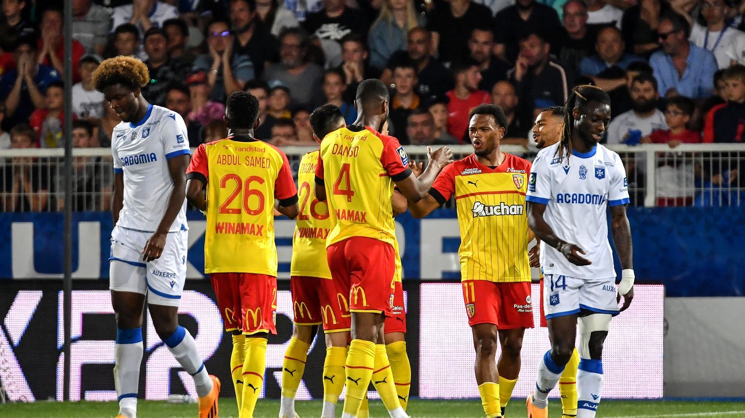 Ligue 1 : Auxerre relégué en Ligue 2, Rennes jouera la Ligue Europa, le PSG renversé par Clermont... Revivez le multiplex de la 38e journée