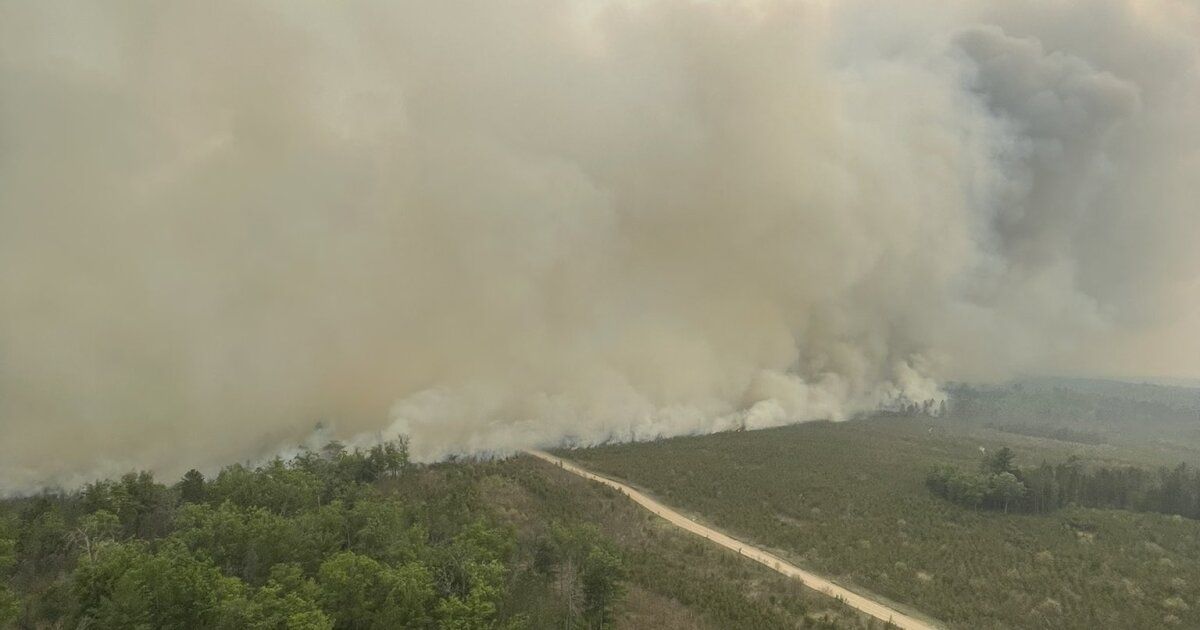 Crews battle 3,000+-acre wildfire, Gov. activates state of emergency