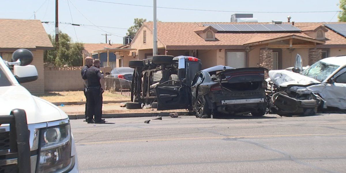 10 people hospitalized after multi-car crash in Phoenix