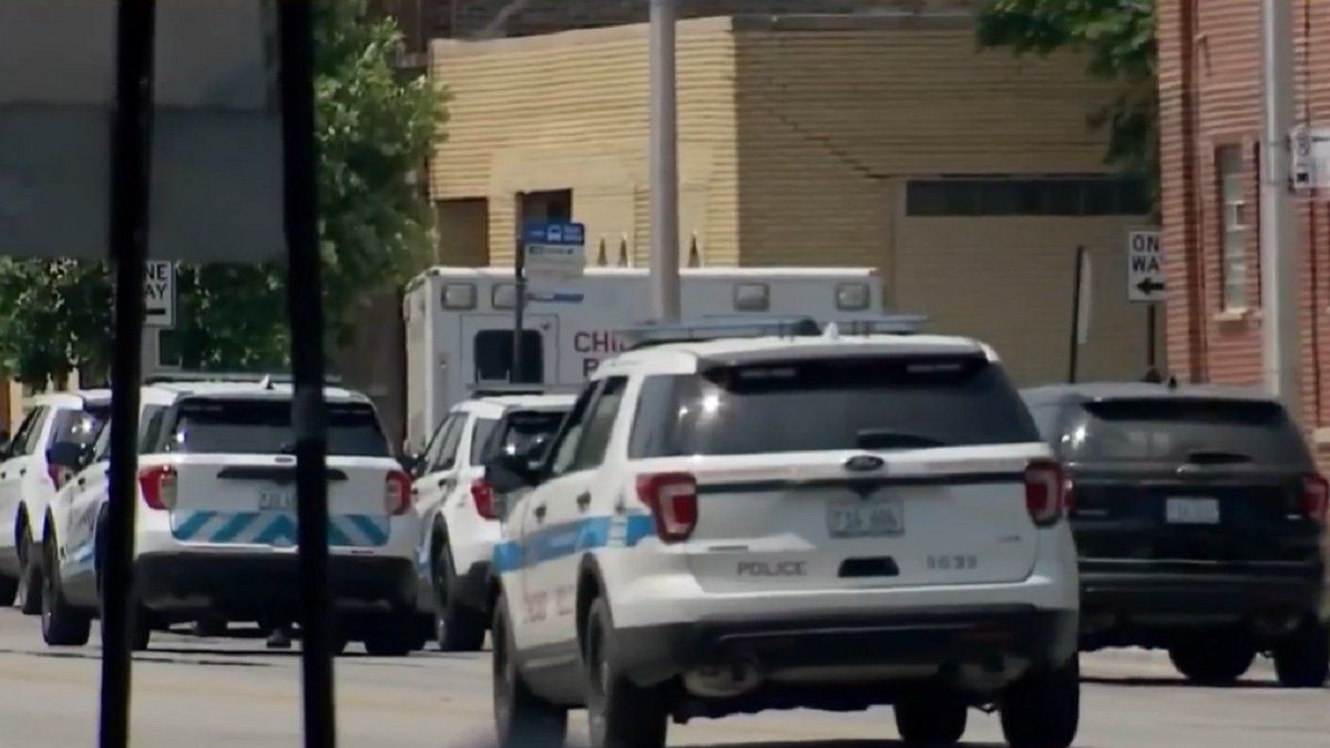 Man Found Dead After 12-Hour Standoff With SWAT Team in Humboldt Park