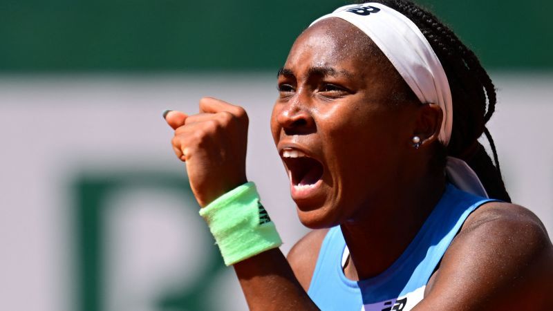 Coco Gauff defeats Mirra Andreeva at French Open