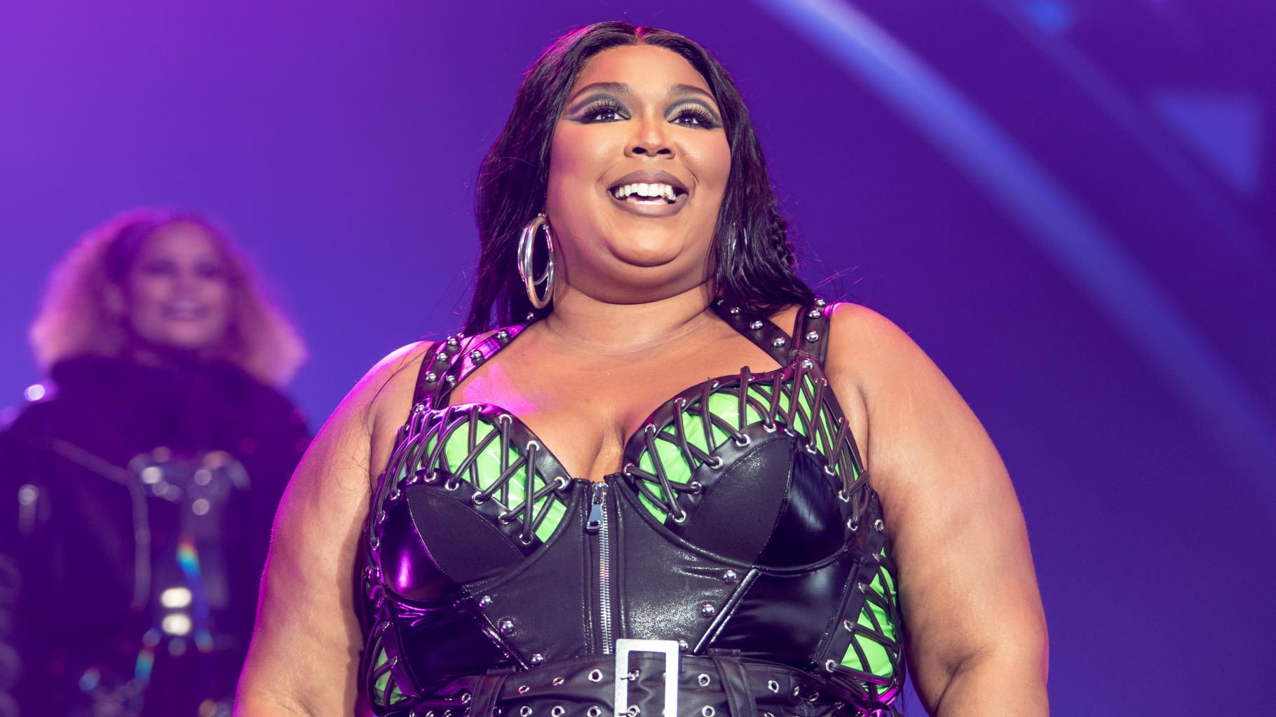 Lizzo, accusée de harcèlement, sort du silence et dénonce des allégations " scandaleuses "