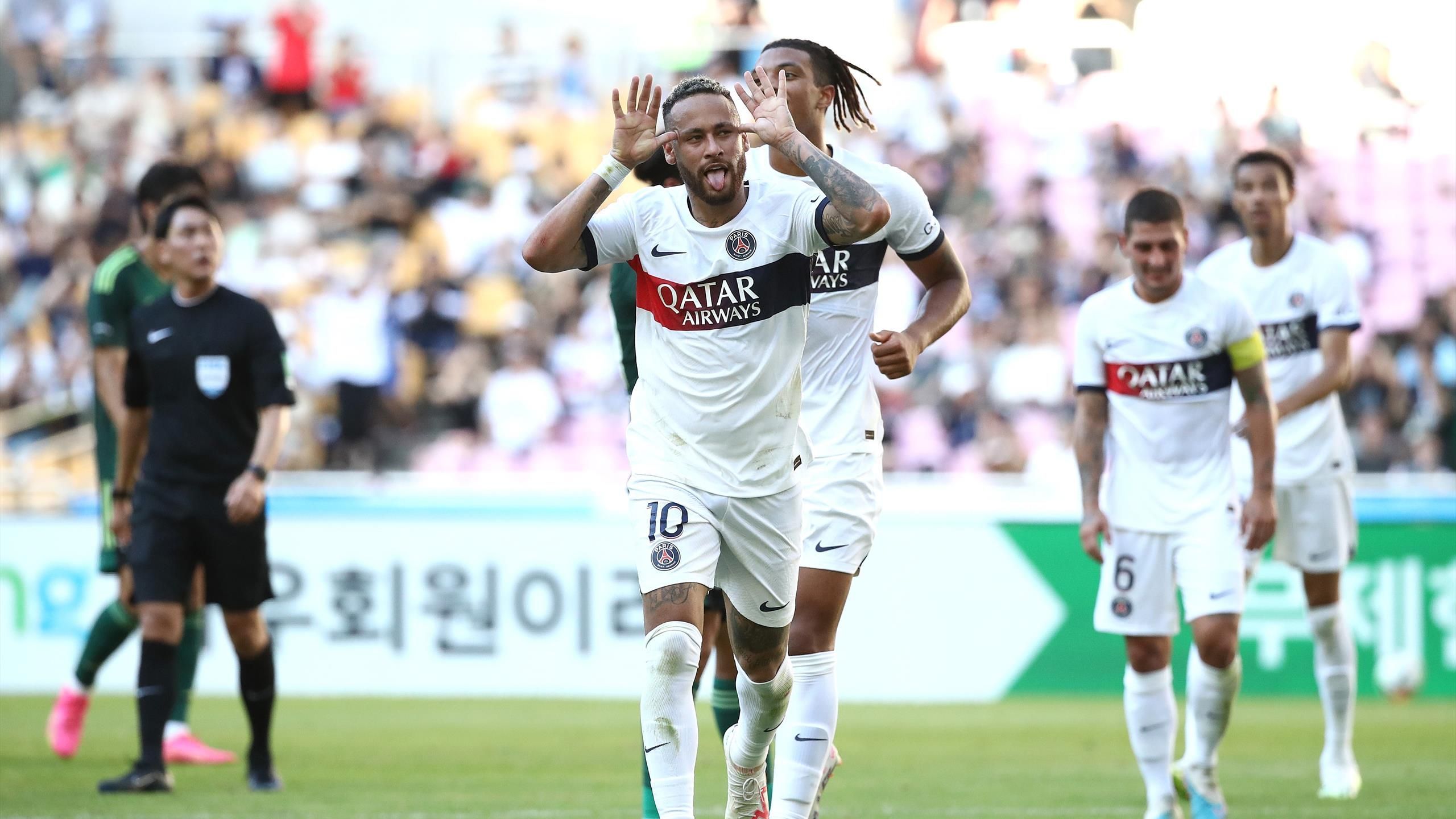 Le PSG domine Jeonbuk (3-0), Neymar double buteur et passeur décisif pour sa reprise