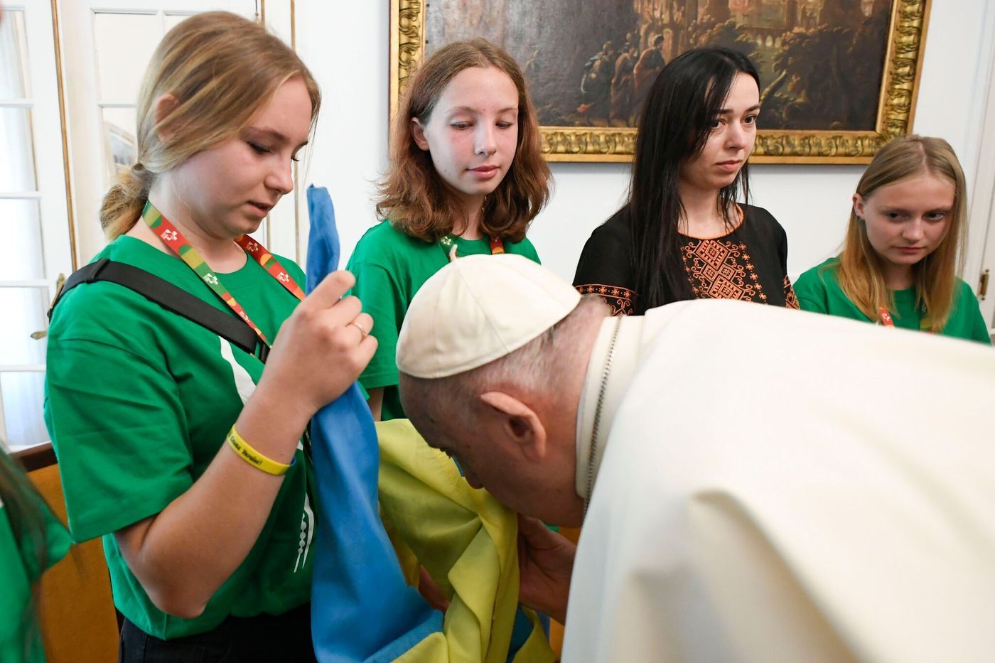 Pape aux JMJ : à Lisbonne, rencontre entre François et des pèlerins ukrainiens