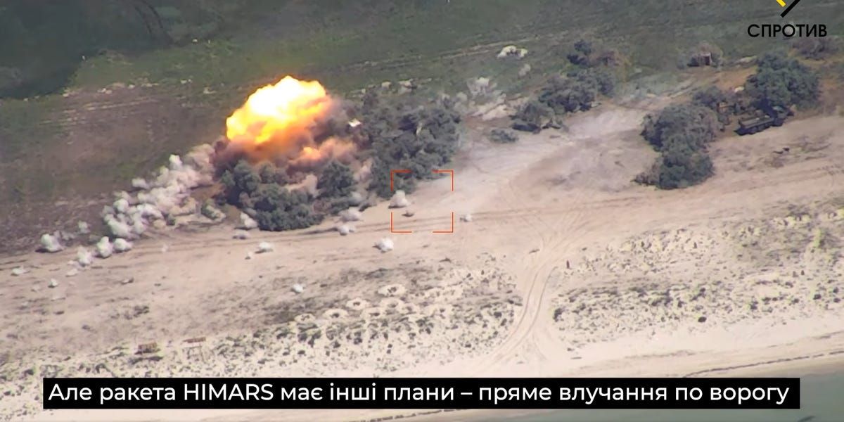 Ukraine Shows Clip of HIMARS Strike on Russians Gathering on Beach