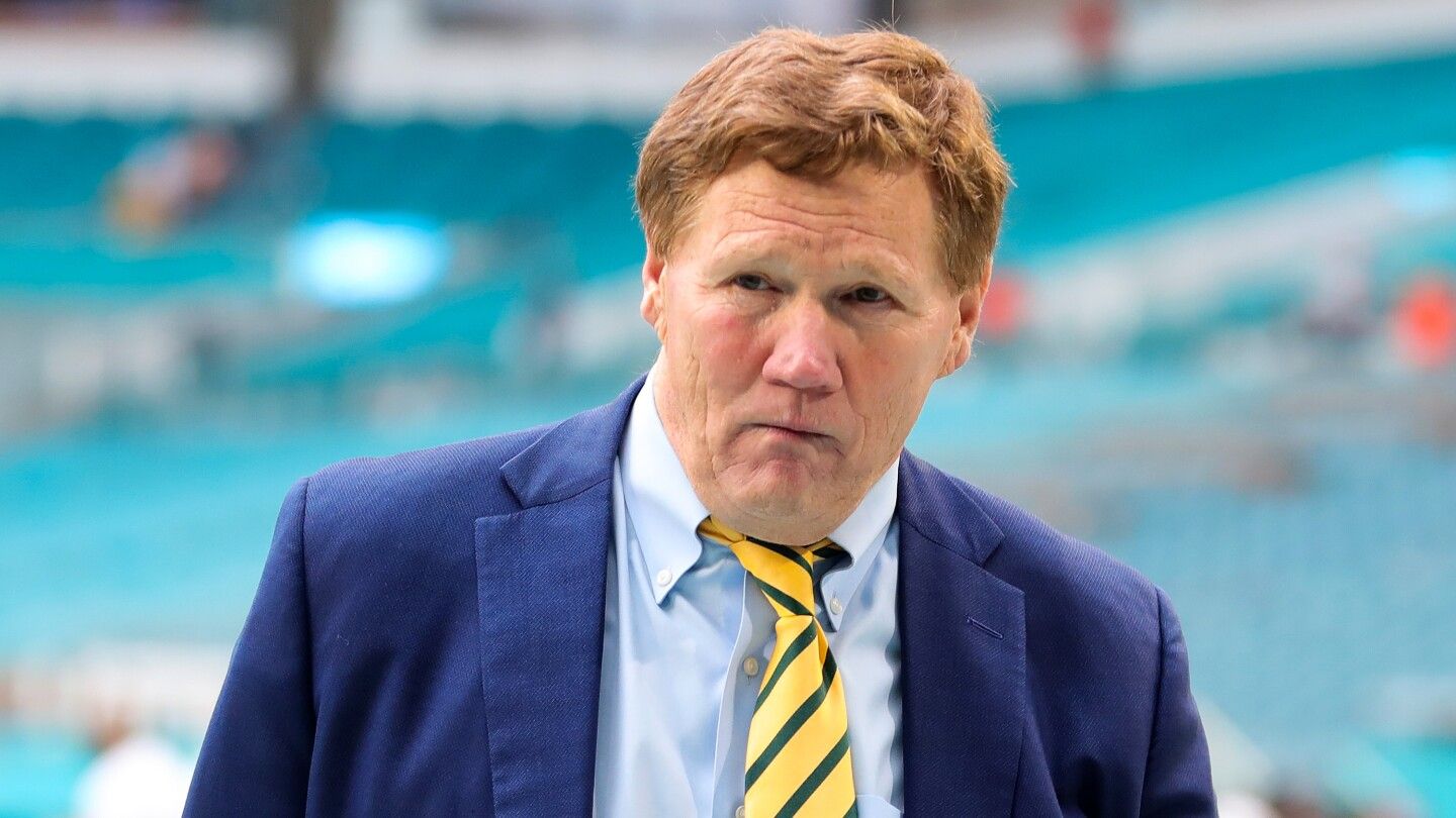 Packers CEO Mark Murphy is a defendant in two new Northwestern lawsuits