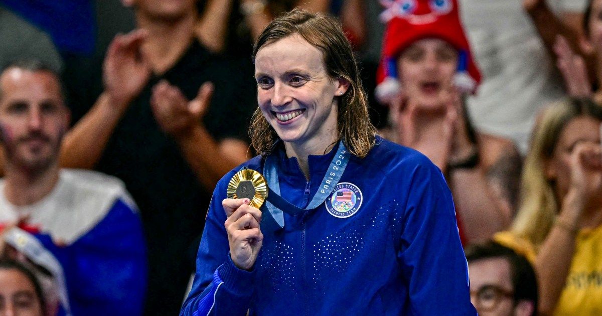 Katie Ledecky wins 9th gold medal, most by American female Olympian in history