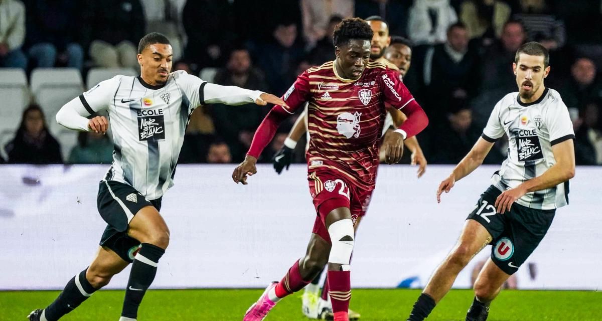 À la pause, Angers tenu en échec par Ajaccio