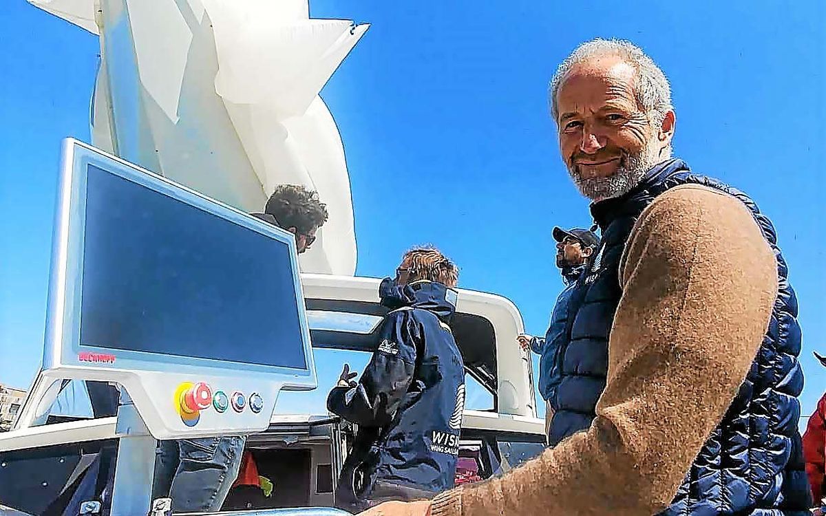 Michel Desjoyeaux après que le jury du Vendée Globe a décidé de blanchir Clarisse Crémer : " Je ne comprends pas "