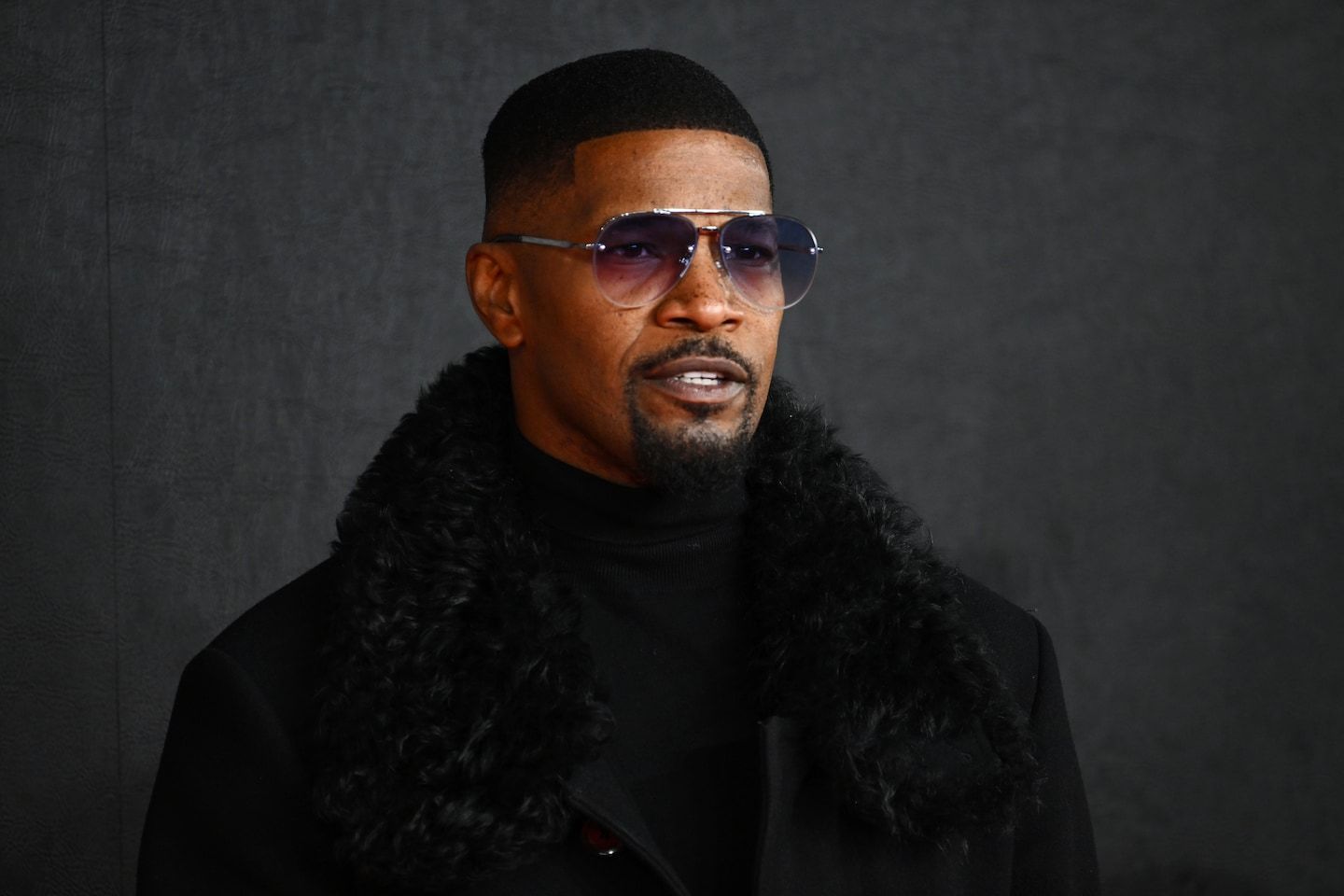 Jamie Foxx thanks fans during unexplained hospitalization