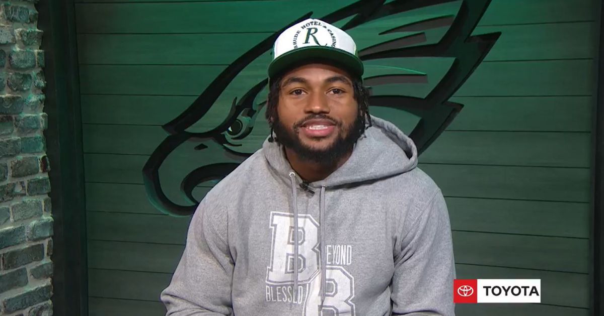 D’Andre Swift is “excited to be back home” as he gets to work with the Eagles