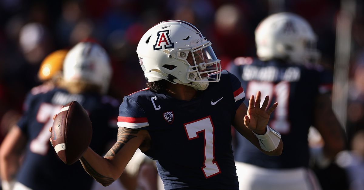 Arizona QB Jayden de Laura settles sexual assault claim from high school, per Hawaii court documents