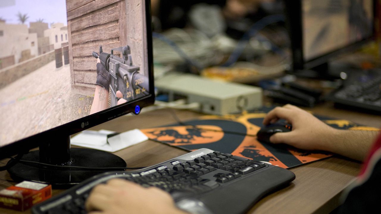 Guerre en Ukraine : le jeu "Counter-Strike" permet aux Russes de déjouer la censure de Moscou