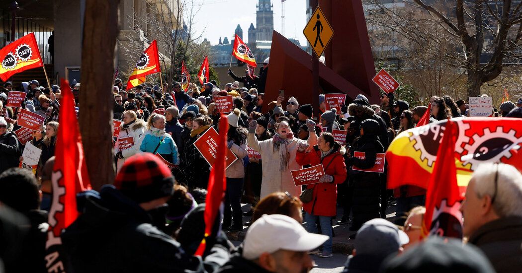 Canada’s Public Servants End Their Strike Without Remote Work Guarantee