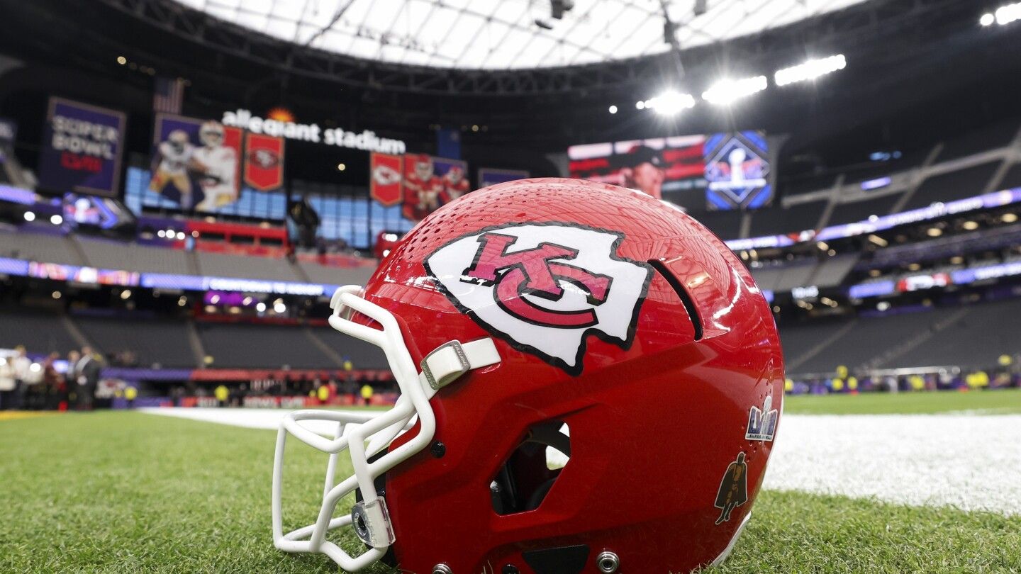 Chiefs sign 17 undrafted rookies, cut three players