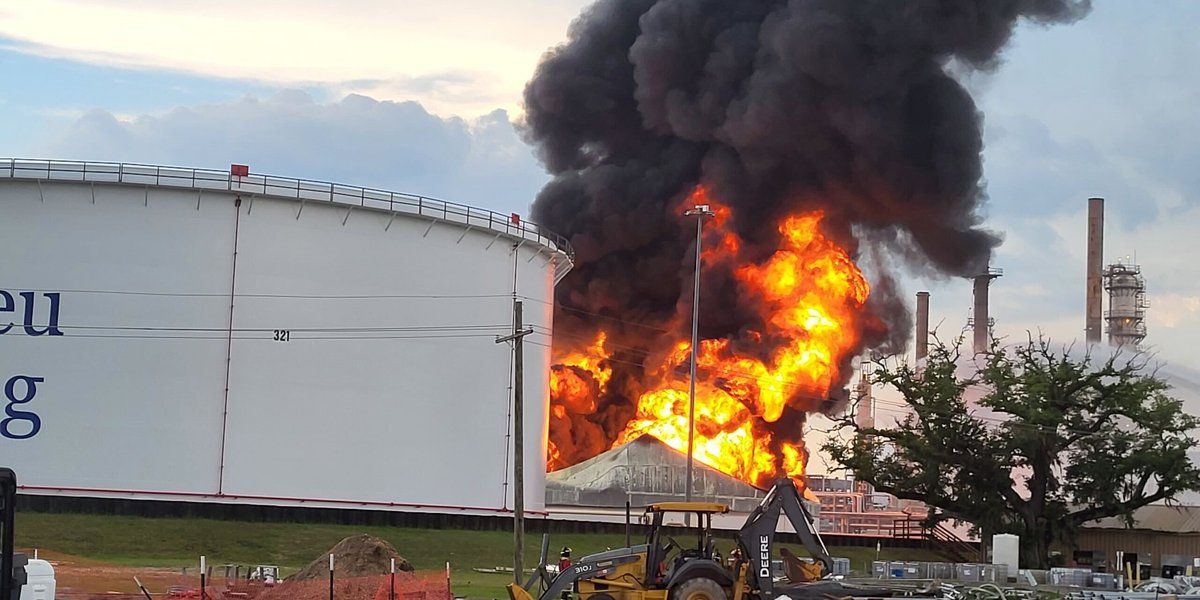 Tank burning at Calcasieu Refining contains napthalene