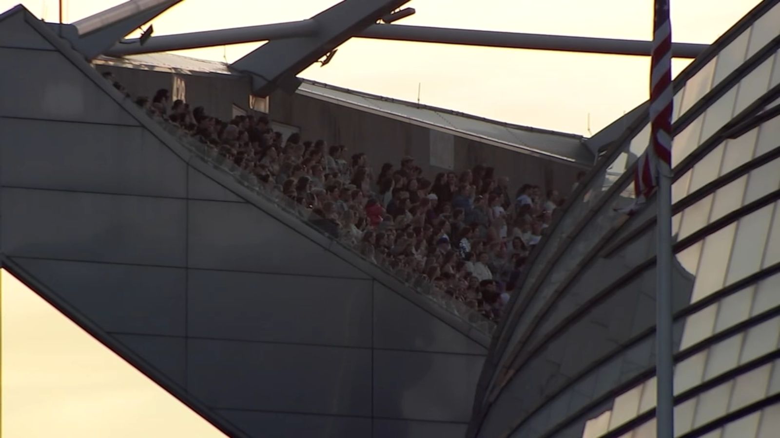 Taylor Swift fans take over Soldier Field for 2nd night of Eras Tour in Chicago