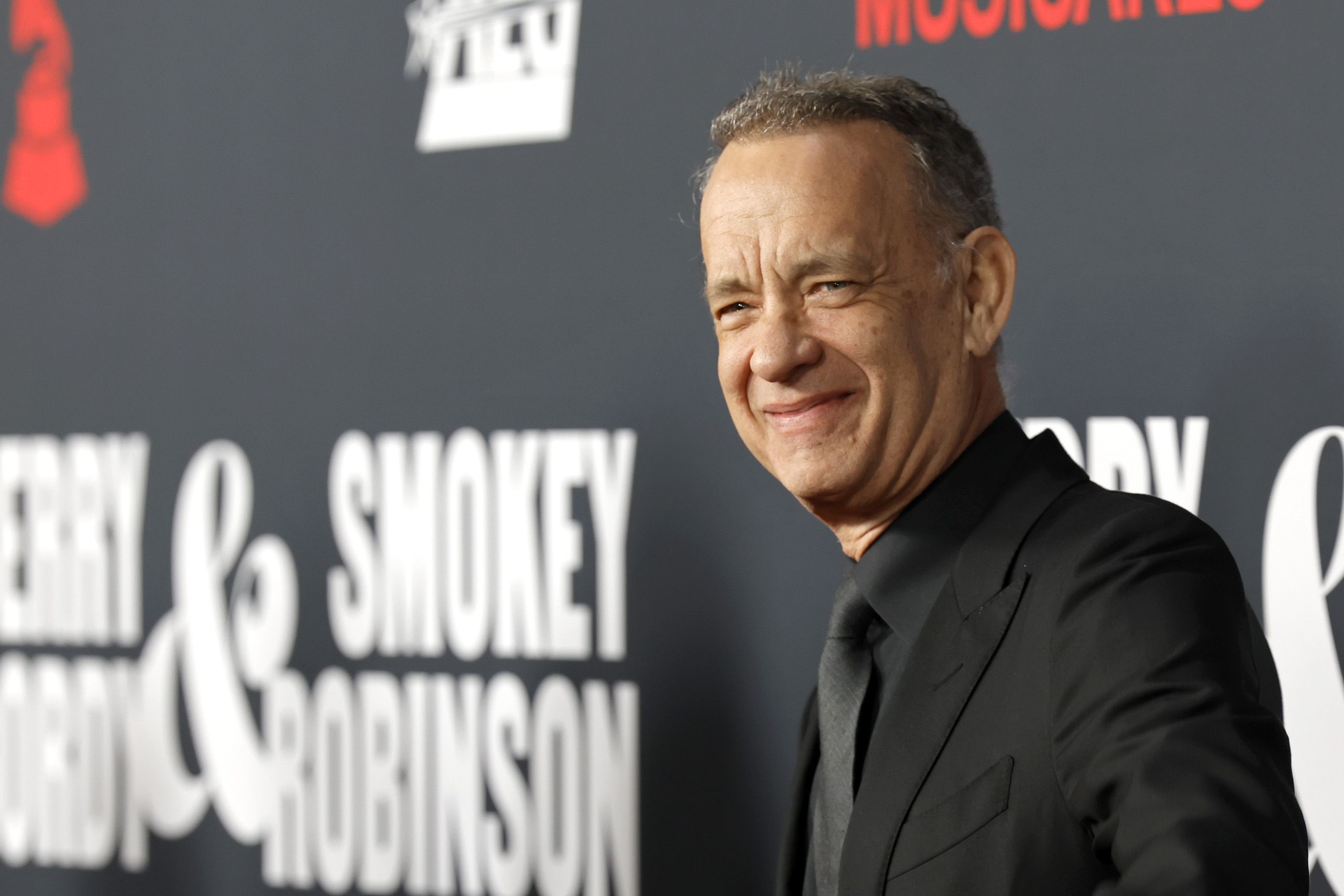 Tom Hanks: Robert Zemeckis Shot ‘Forrest Gump’ Like ‘I Love Lucy’