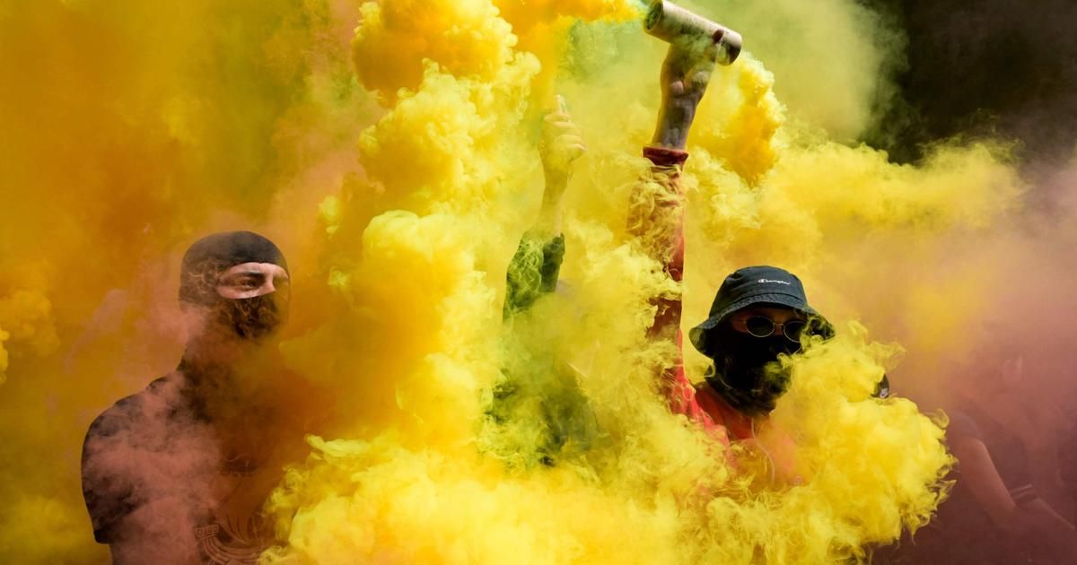 Des antifas manifestent à Paris en mémoire de Clément Méric, tué il y a dix ans