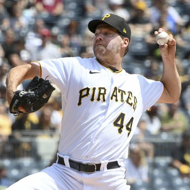 Rich Hill delivers deepest start for Pirates, who sweep Cardinals for 5th straight win