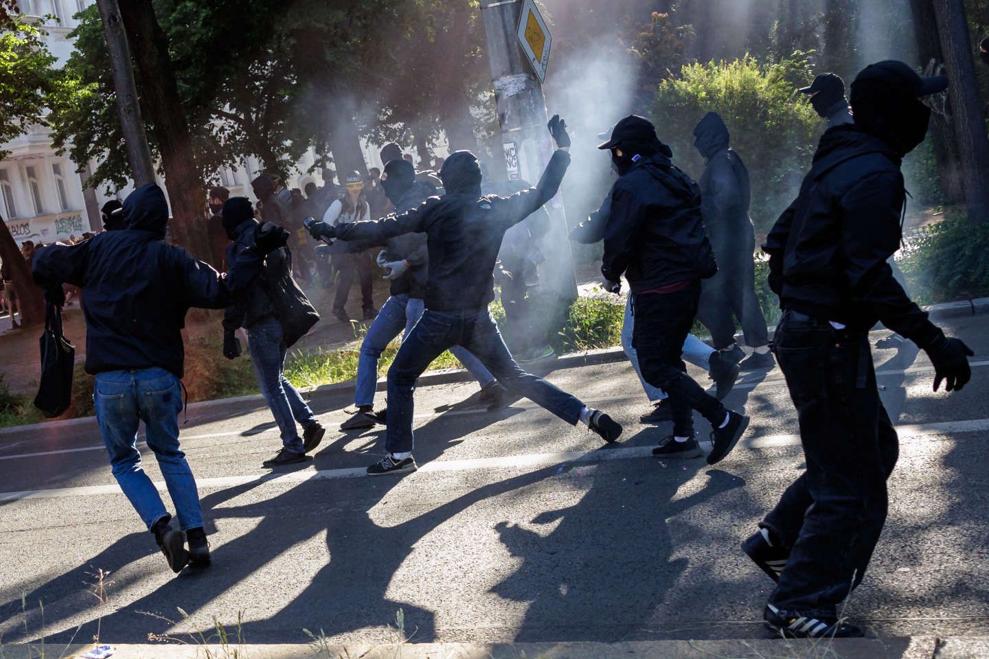 Allemagne : des dizaines de blessés à Leipzig après des affrontements entre police et manifestants