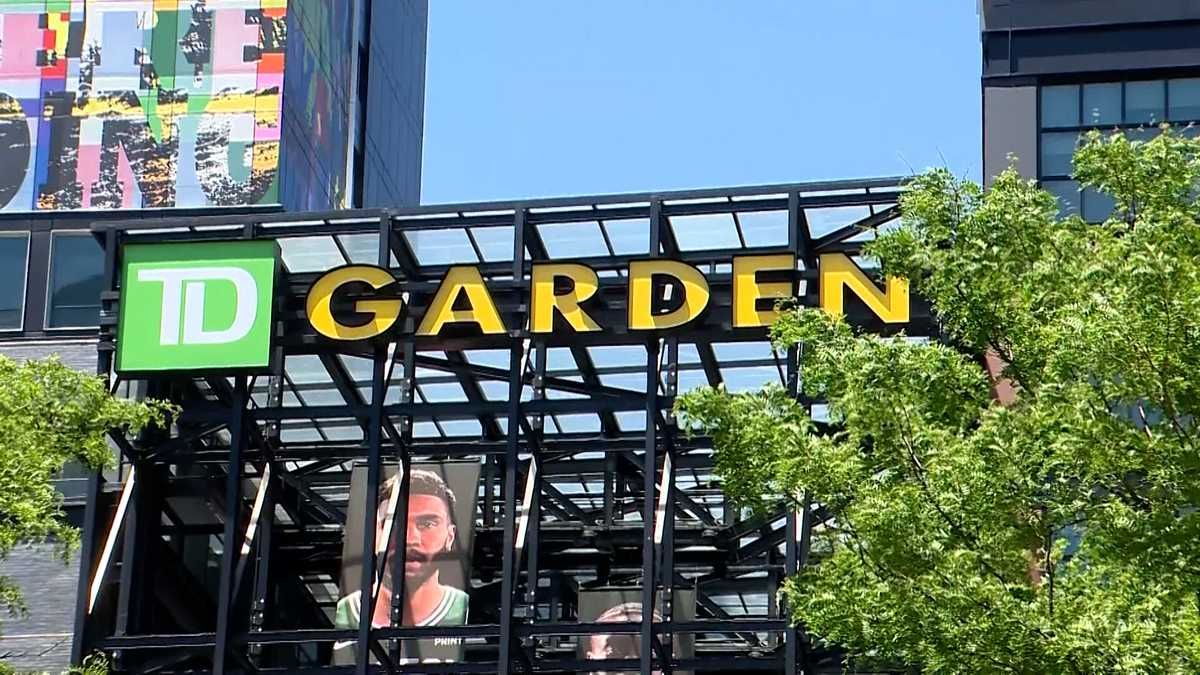 Boston closing Canal St., watch parties at TD Garden