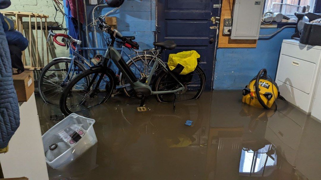 Chicagoans Clean Up, Dry Out After Weekend Of Record Rainfall And Floods