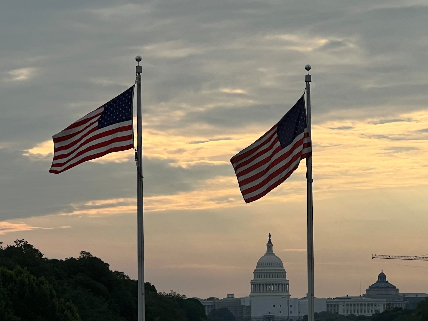 D.C.-area forecast: Very warm for Independence Day with a stray storm possible