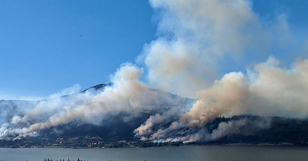 Tunnel Five Fire in Washington Burns Homes and Forces Evacuation