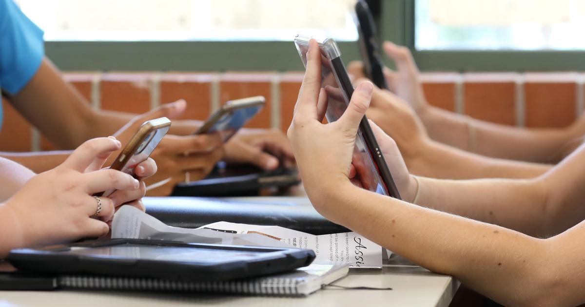 Pays-Bas : les téléphones portables vont être bannis des salles de classe