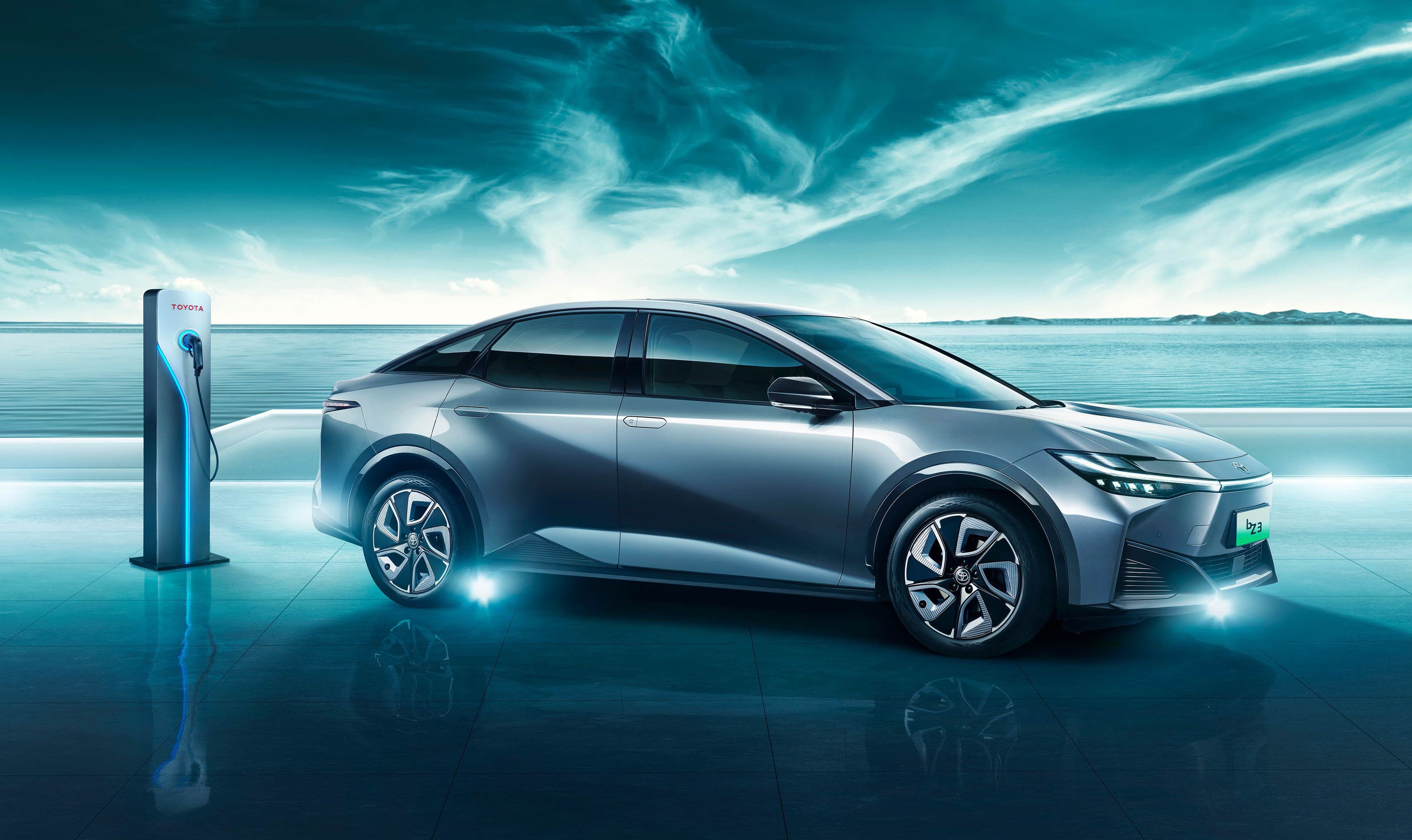 Toyota Claims Solid-State Battery Has 745 Mile Range, 10 Minute Charging Time