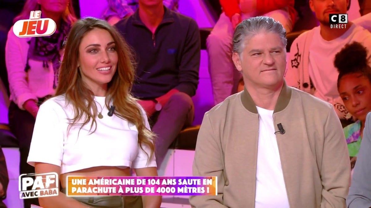 Delphine Wespiser : accident vestimentaire en direct, l’ex-Miss France en dévoile presque trop