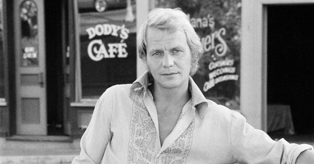 David Soul, a Star of the Hit Cop Show ‘Starsky & Hutch,’ Dies at 80