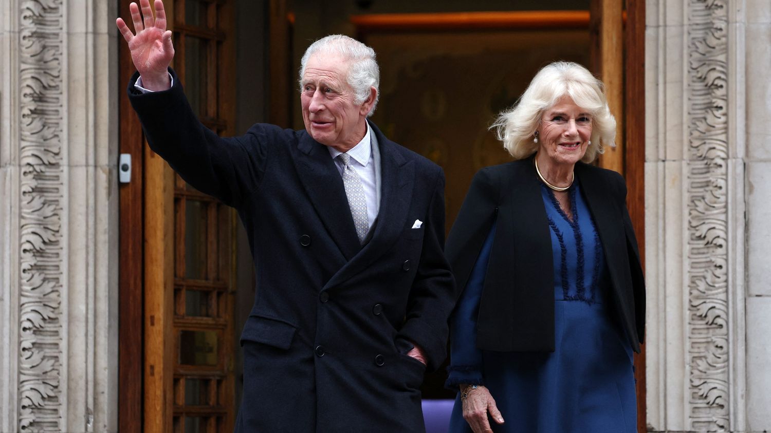 Avec le cancer du roi Charles III, "la famille royale se trouve réduite à sa plus simple expression", analyse Stéphane Bern