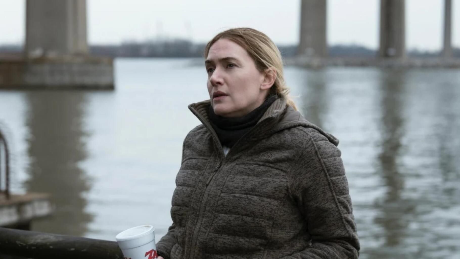 " Easttown " avec Kate Winslet sur M6 : une série policière glaçante à couper le souffle