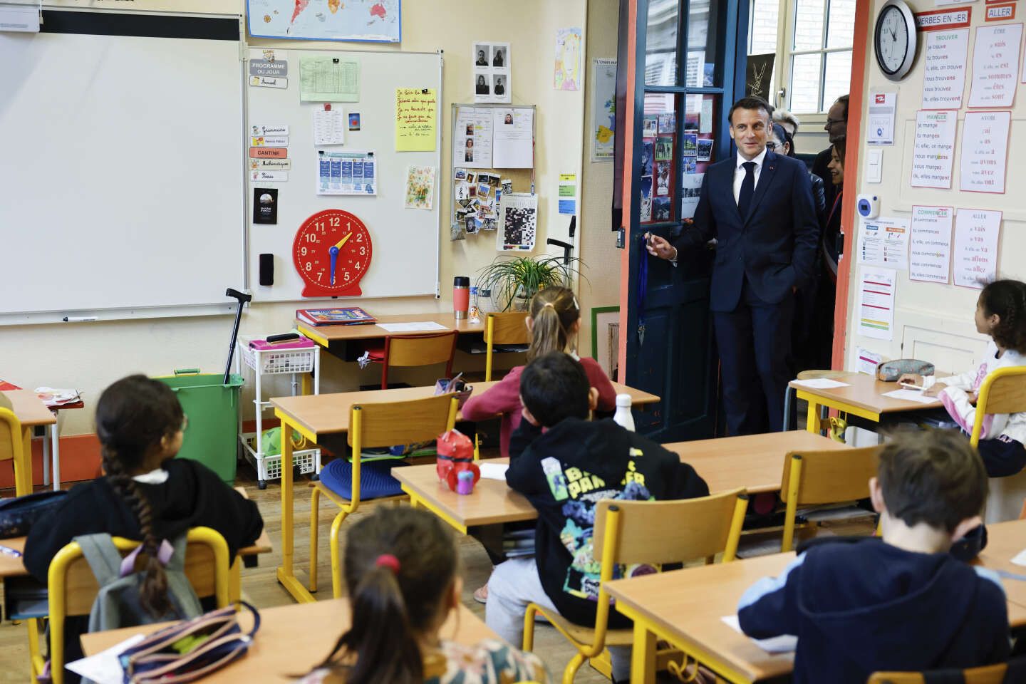 Emmanuel Macron valide le big bang de la formation des enseignants