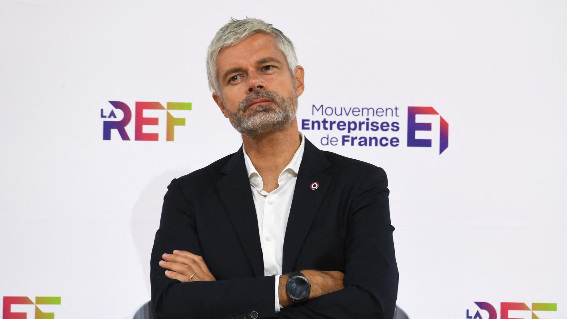 Laurent Wauquiez critiqué par d’anciens ministres pour sa politique culturelle