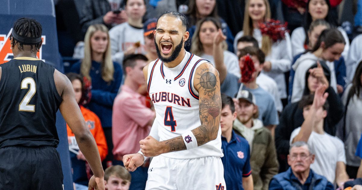 Auburn forward Johni Broome trolls Alabama following Cliff Omoruyi commitment