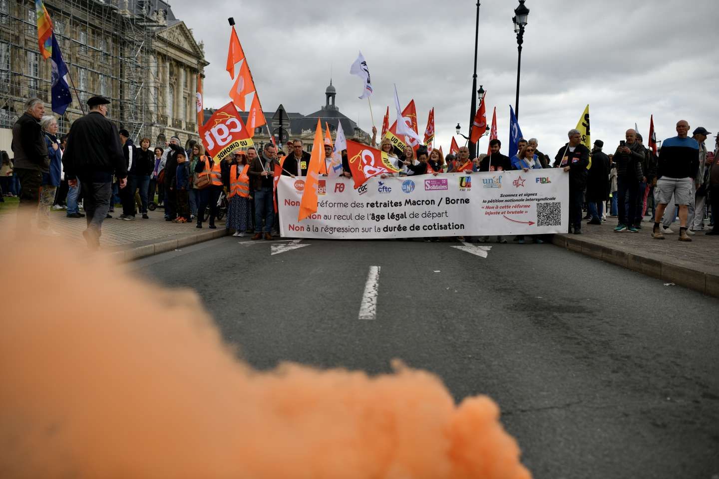 Retraites : en publiant les premiers décrets d’application, le gouvernement concrétise sa réforme