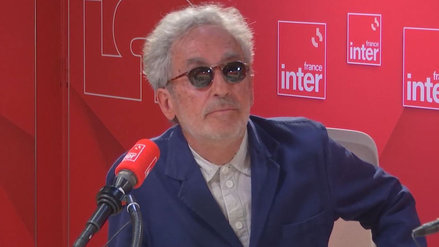 Prix du Livre Inter 2023 : Mathieu Belezi remporte la 49e édition pour son roman "Attaquer la terre et le soleil"