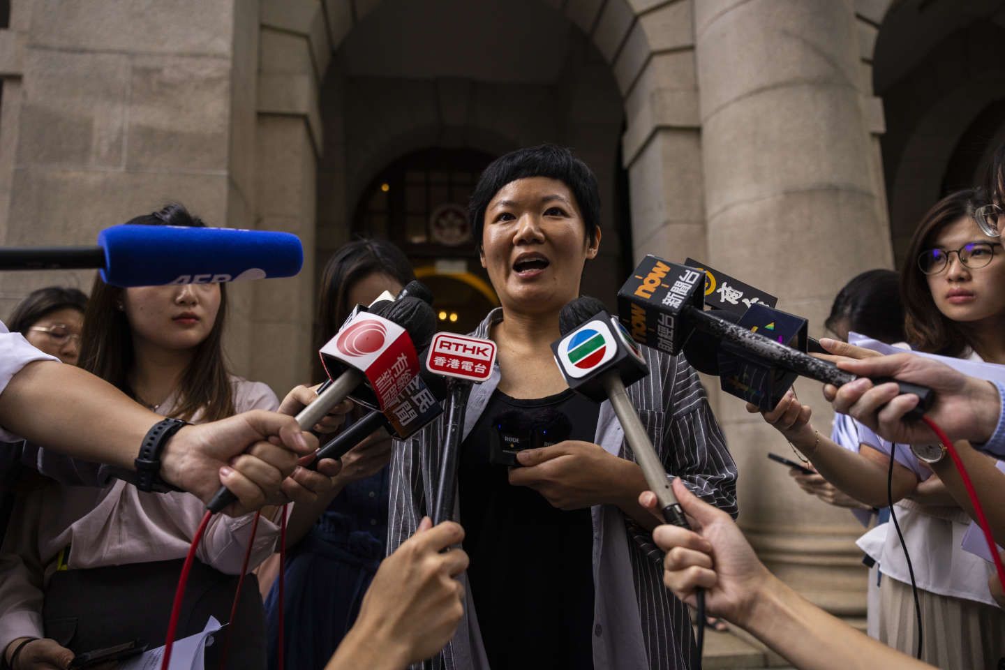 La Cour suprême de Hongkong annule la condamnation d’une journaliste d’investigation