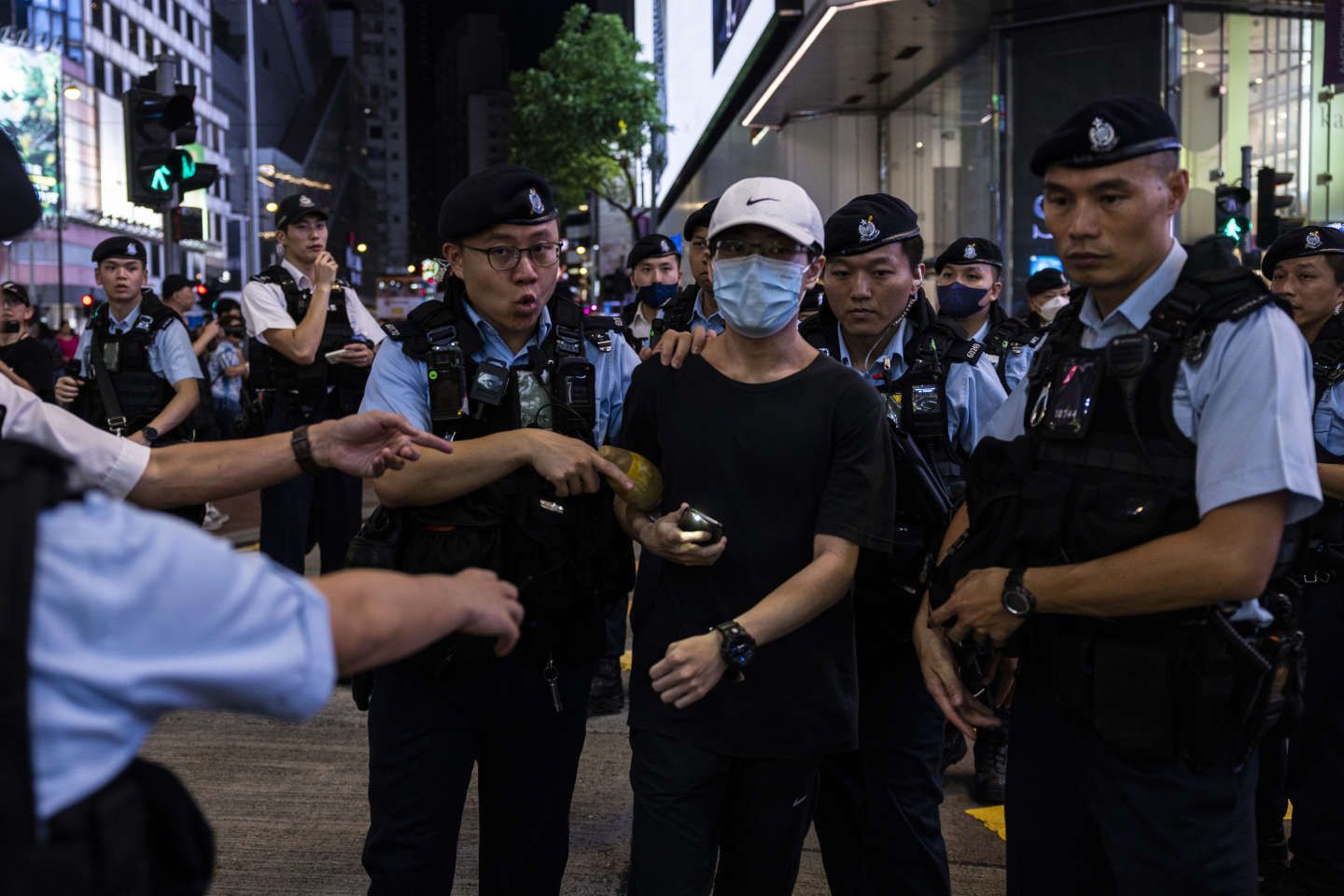 Multiples interpellations à Hongkong, où le souvenir de la répression de Tiananmen n’est plus toléré