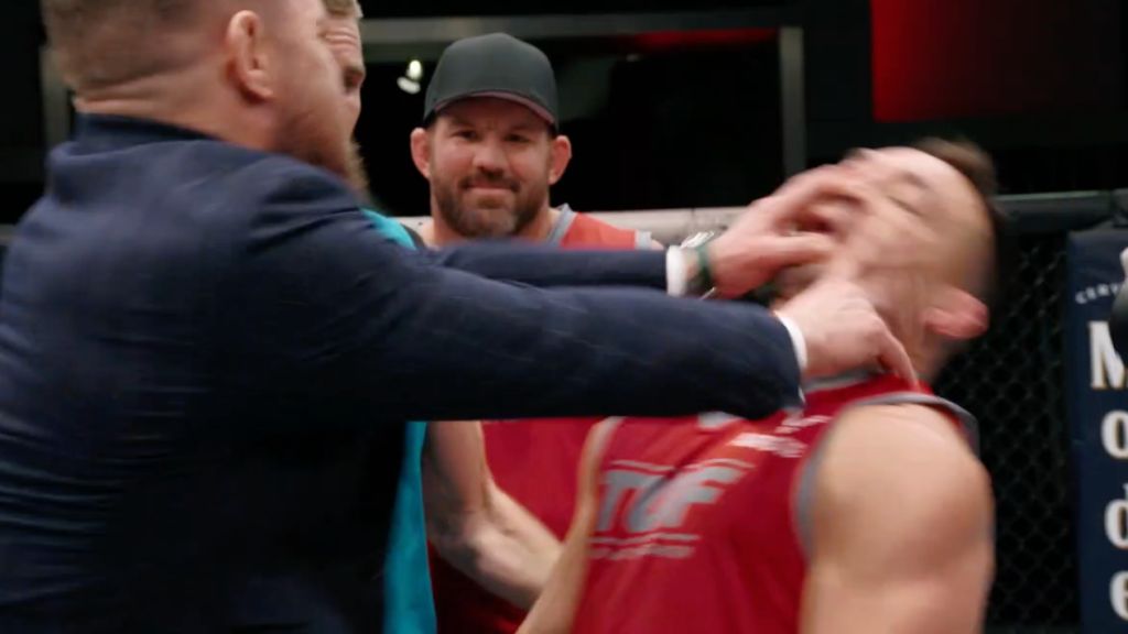 Conor McGregor shoves Michael Chandler in face during TUF 31