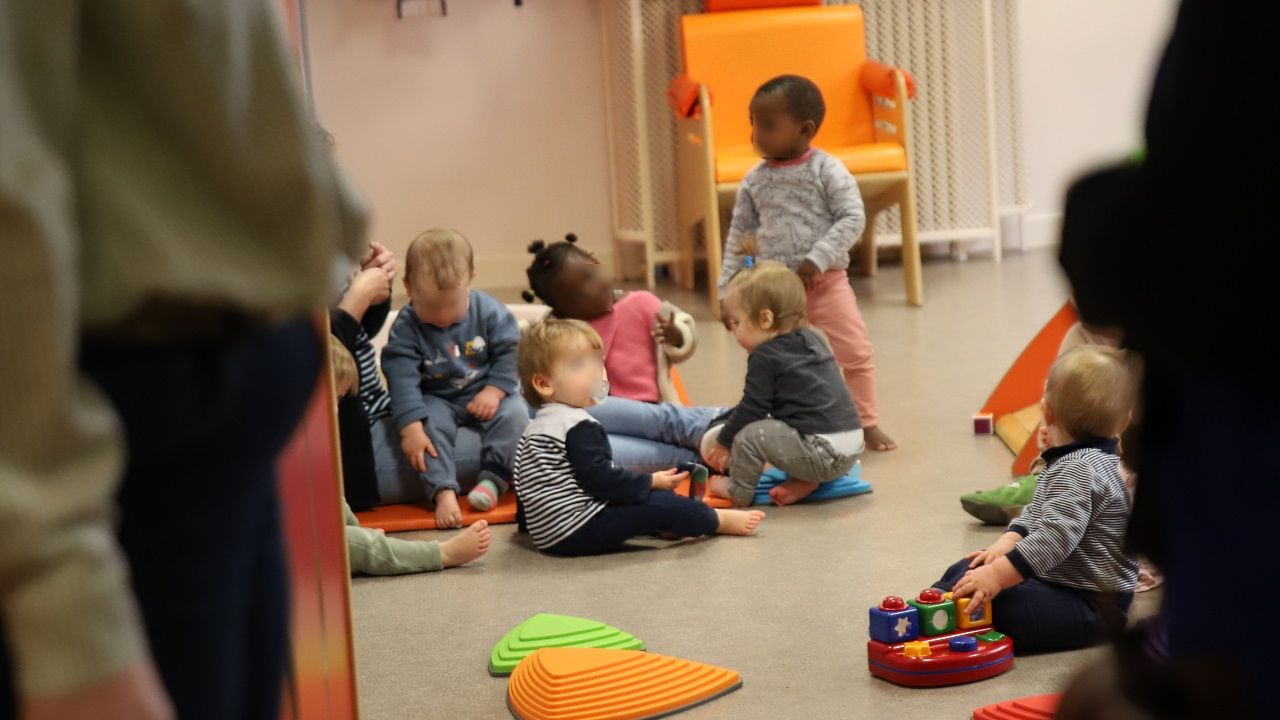 Lyon : les couches lavables dans les crèches bident, les Verts tentent autre chose