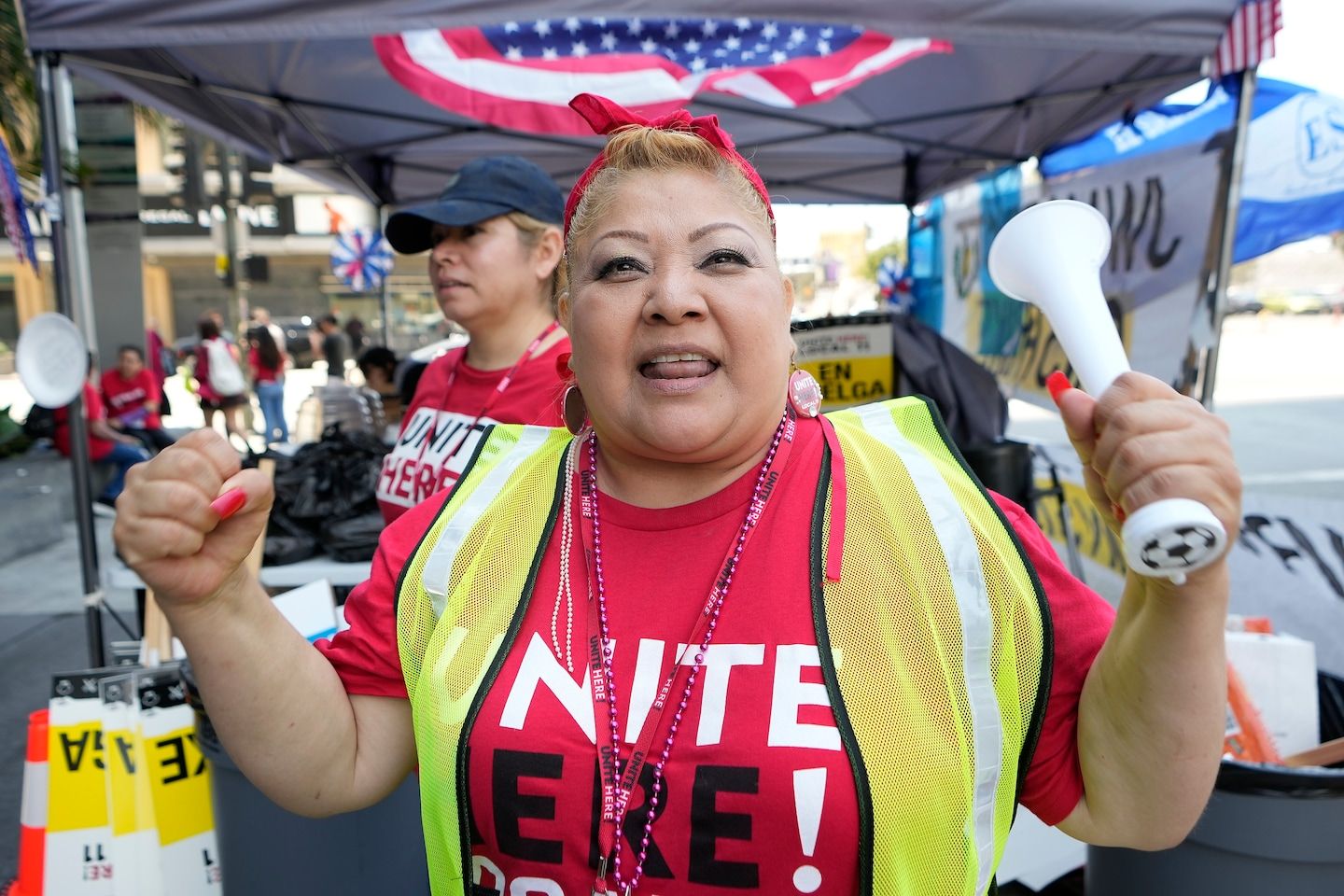 Los Angeles hotel workers pause strike but no deal reached